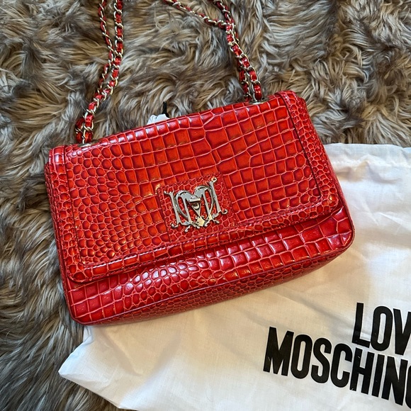 Love Moschino red handbag purse - Picture 2 of 8